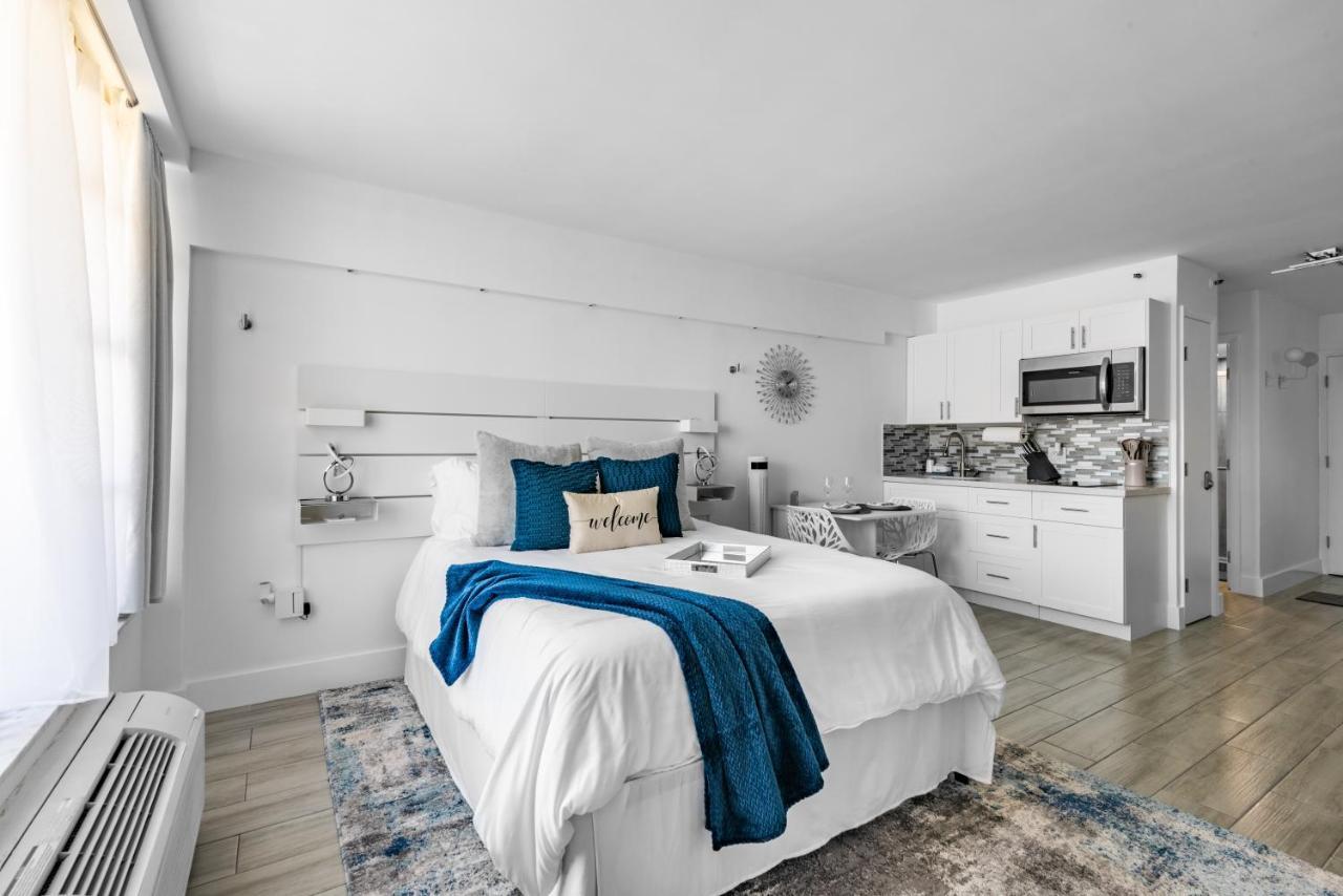 Newly Renovated Oceanfront Studio W/ Balcony - Daytona Beach Apartment Exterior foto
