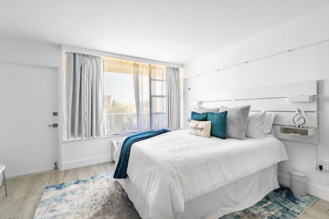 Newly Renovated Oceanfront Studio W/ Balcony - Daytona Beach Apartment Exterior foto