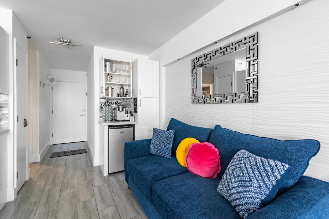 Newly Renovated Oceanfront Studio W/ Balcony - Daytona Beach Apartment Exterior foto