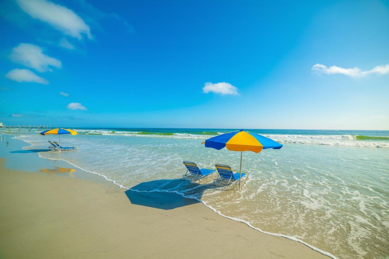 Newly Renovated Oceanfront Studio W/ Balcony - Daytona Beach Apartment Exterior foto